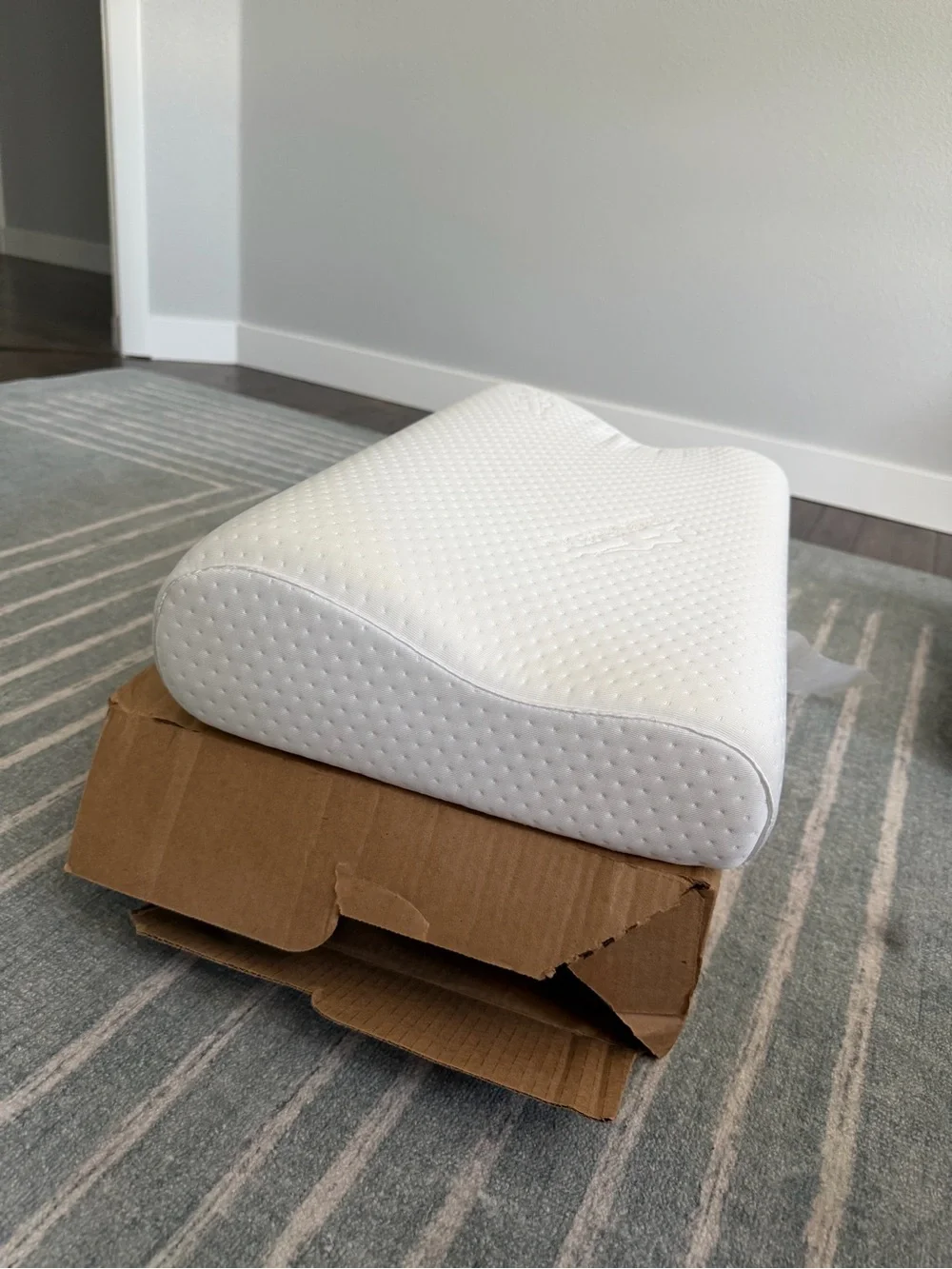 Neck Pillow - White